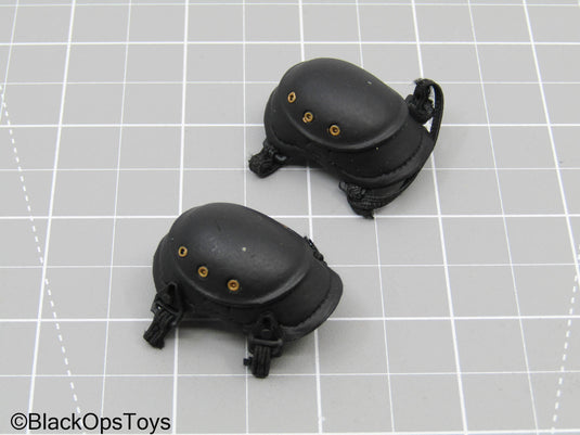 Black Knee Pads (Dragon)