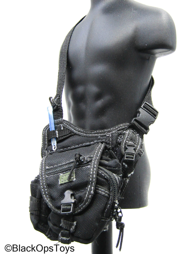Load image into Gallery viewer, Black Maxpedition Gearslingers w/Blue Light Stick (Playhouse)
