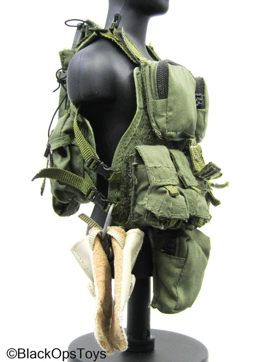 OD Green USMC MEU Tactical Vest Set w/Gloves & Shotgun (Hot Toys)