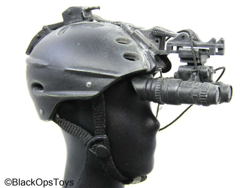 Load image into Gallery viewer, Black Tactical NVG Helmet (Hot Toys)
