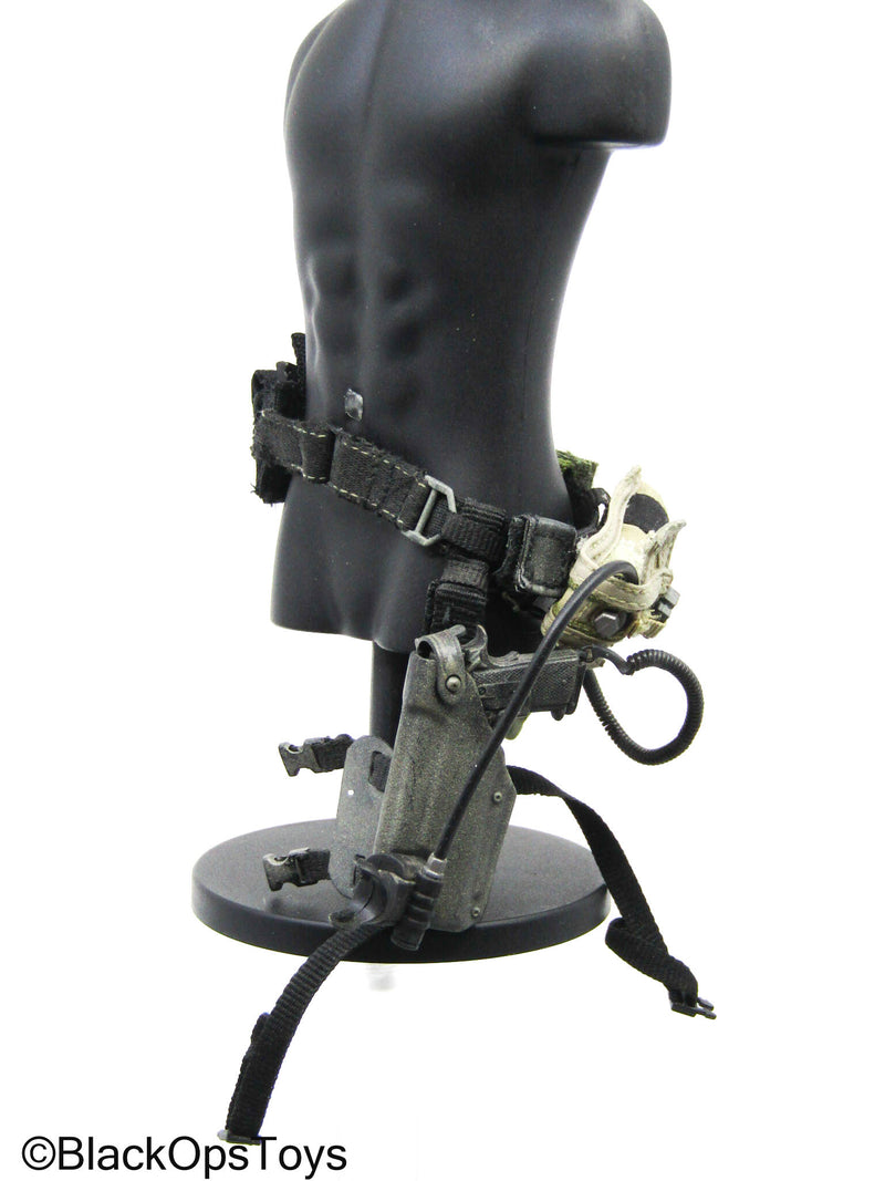 Load image into Gallery viewer, Black M1911 Pistol w/Left Handed Drop Leg Holster &amp; Belt Set
