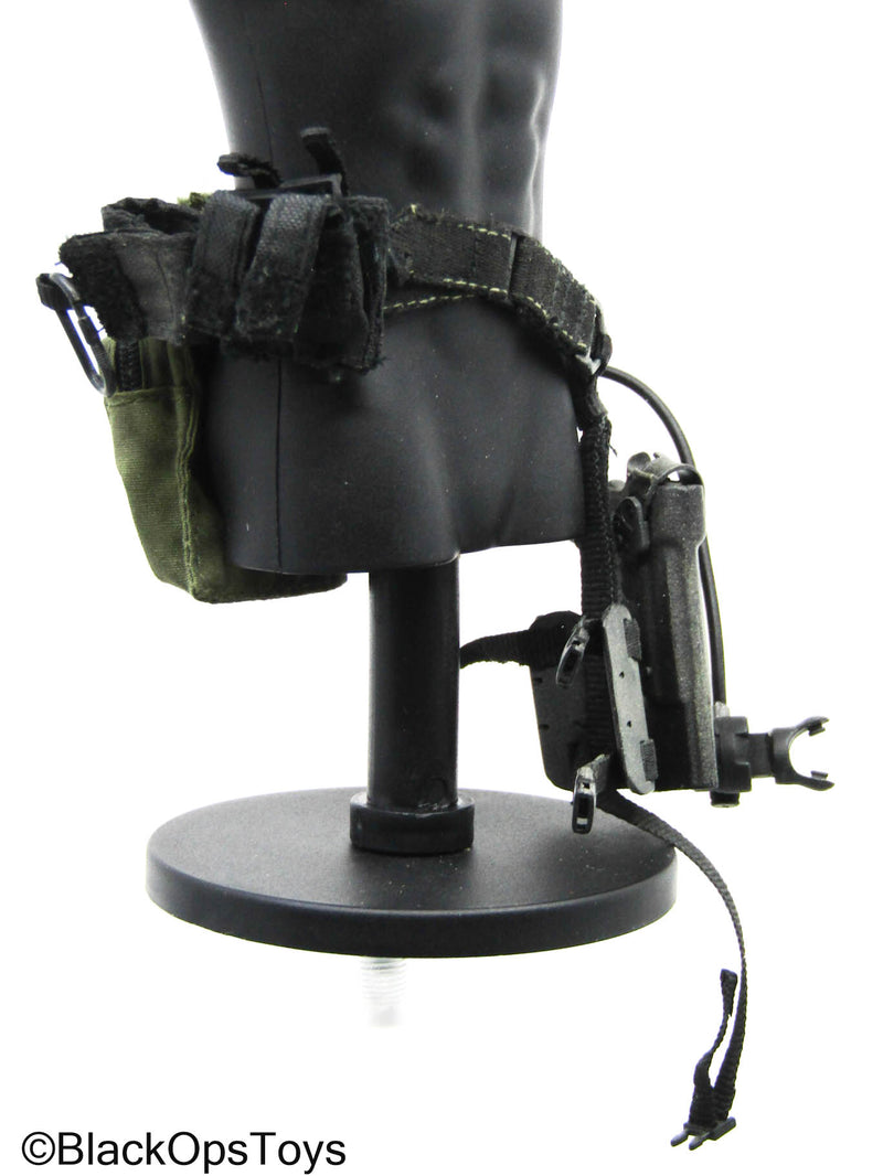 Load image into Gallery viewer, Black M1911 Pistol w/Left Handed Drop Leg Holster &amp; Belt Set

