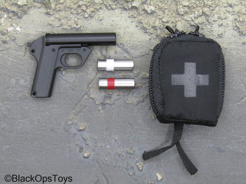 The Division 2 - Brian Johnson - Flare Gun w/IFAK Pouch