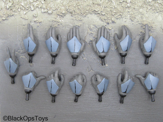 Custom - Star Wars Clone Trooper Grey Armored Gloved Hand Set