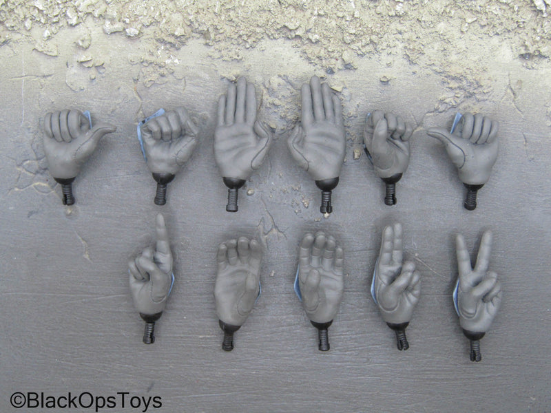 Load image into Gallery viewer, Custom - Star Wars Clone Trooper Grey Armored  Gloved Hand Set
