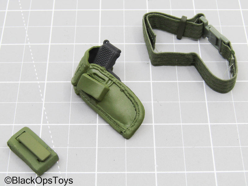 Load image into Gallery viewer, Black Pistol w/Green Belt, Holster, &amp; Clip Pouch
