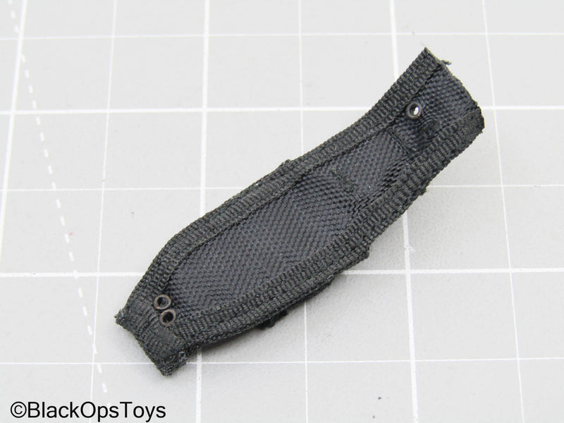 Load image into Gallery viewer, Black Knife w/Sheath &amp; Pouch
