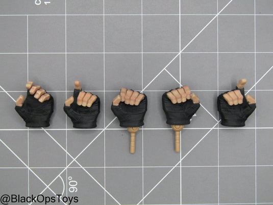 Spade 8 Archibald - Black Gloved Hand Set