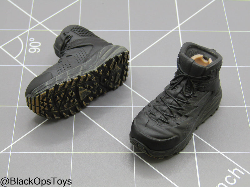 Load image into Gallery viewer, Spade 8 Archibald - Black Combat Boots (Peg Type)
