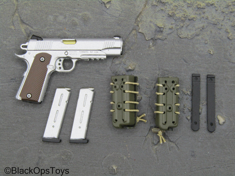 Load image into Gallery viewer, PMC - Spring Loaded 1911 Pistol w/Fast Mag Holsters
