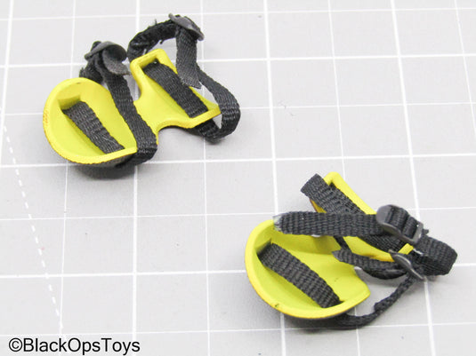 Black & Yellow Knee Pads