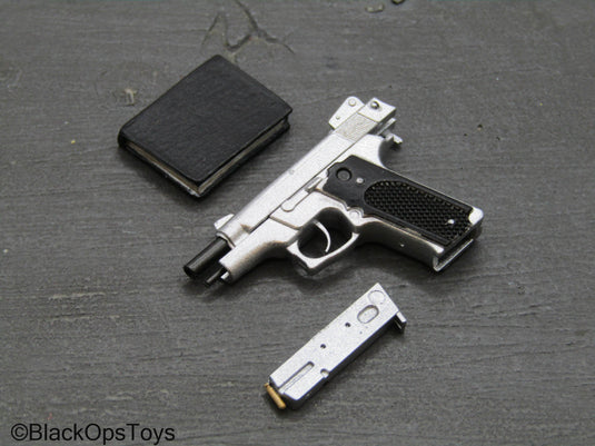 Reservoir Dogs - SIG Pistol w/Address Book