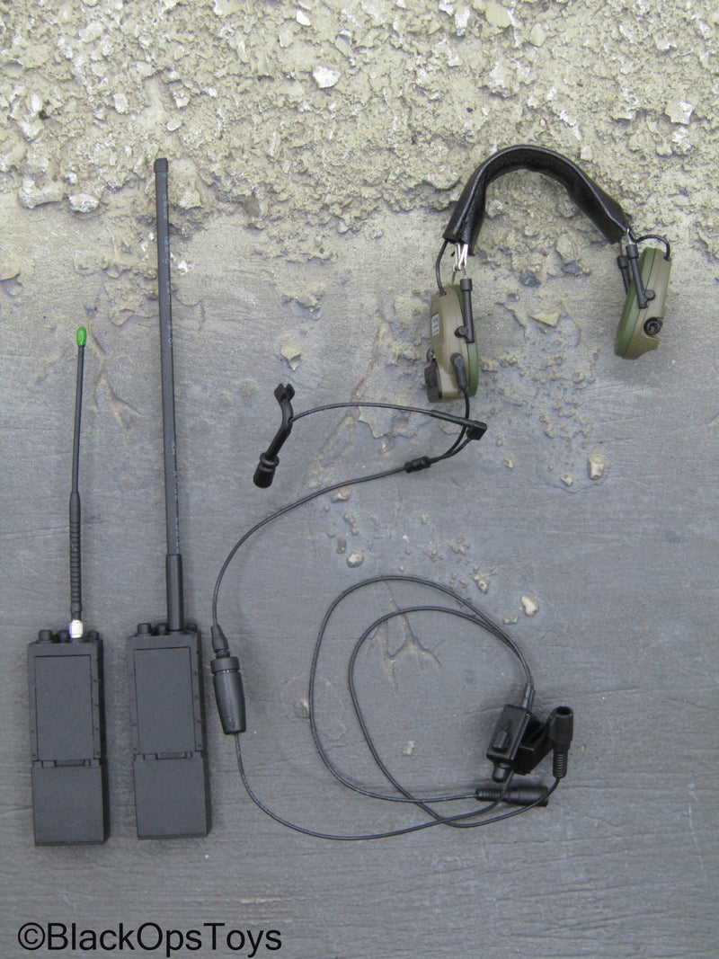 Load image into Gallery viewer, SMU Delta Force Chronology Ver 2006 - Radios w/Headset
