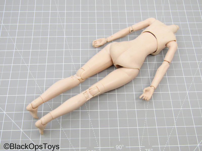 Load image into Gallery viewer, Female Base Wide Hips Body
