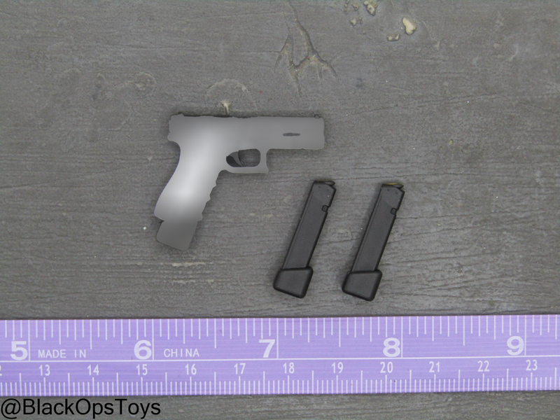 Load image into Gallery viewer, Special Forces Snow Field Op. - White &amp; Black Pistol
