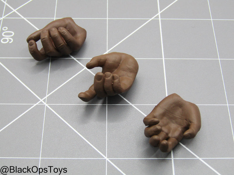Load image into Gallery viewer, Lucius Fox - African American Male Right Trigger Hand Set

