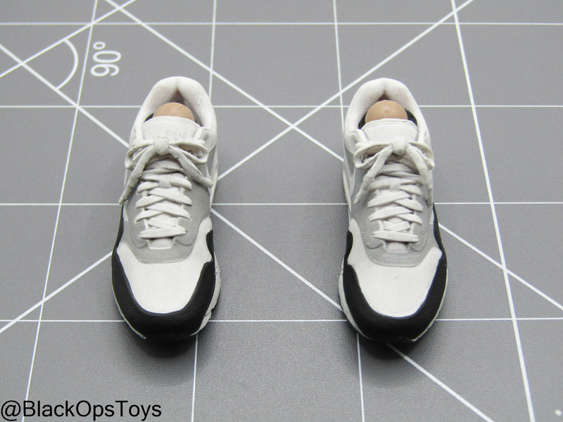 Load image into Gallery viewer, Female White &amp; Black Sneaker Shoes (Peg Type)
