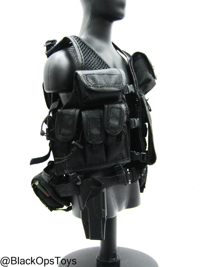 Load image into Gallery viewer, Black Survival Vest w/Pouches
