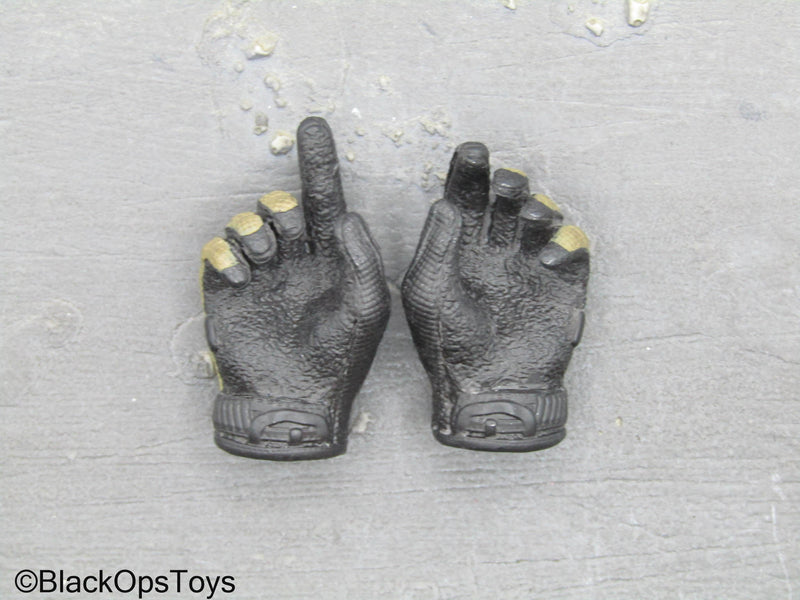 Load image into Gallery viewer, PMC Field RECCE - Black &amp; Tan Gloved Hand Set

