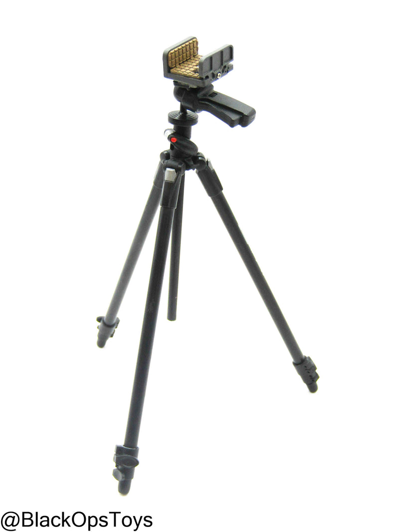 Load image into Gallery viewer, Tripod Rifle Mount
