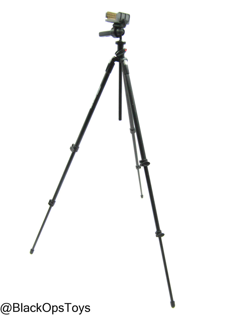Load image into Gallery viewer, Tripod Rifle Mount

