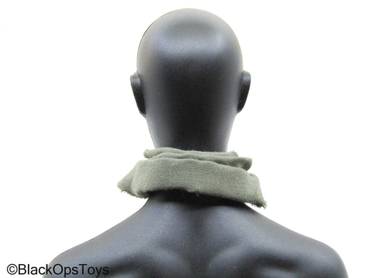 Green Scarf