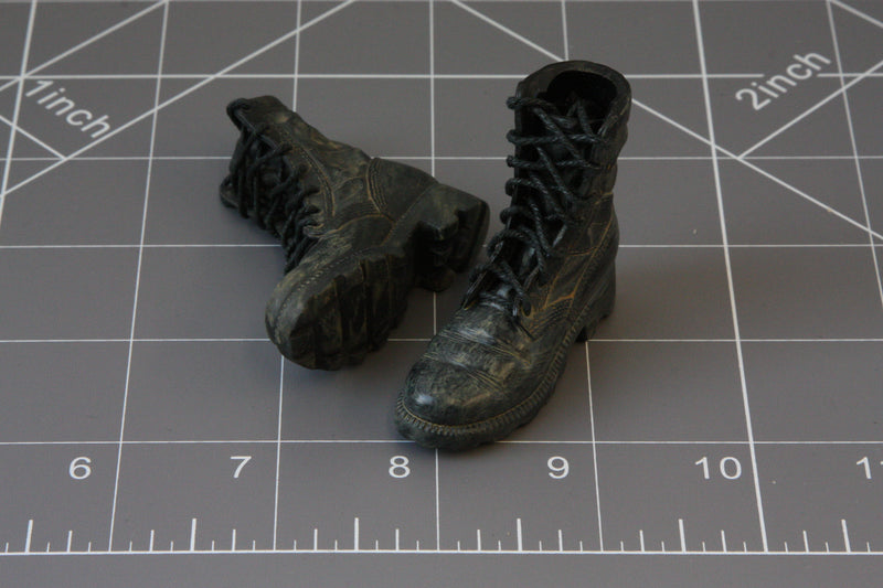 Load image into Gallery viewer, BAM 1/6 Hot Toys Black Altima Boots (Weathered) (Foot Type)

