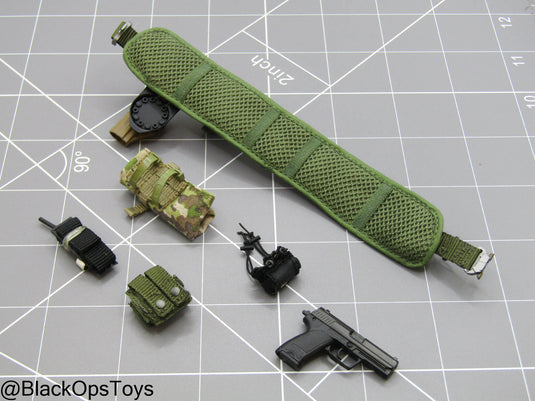 German - Flecktarn Camo Battle Belt w/Pistol (Soldier Story)
