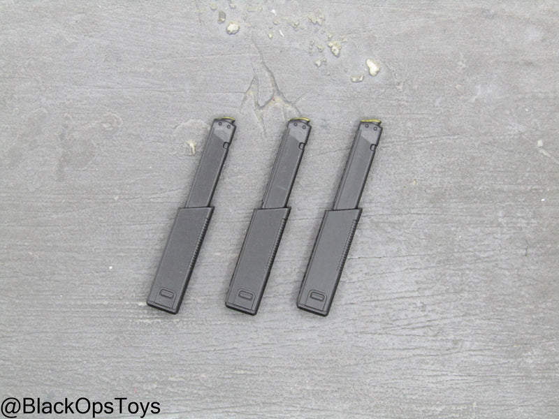 Load image into Gallery viewer, Compact Weapon Series 2 - Black Extended SMG Magazines (x3)
