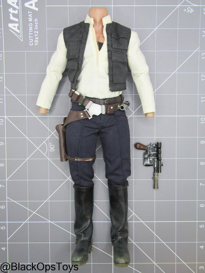 Load image into Gallery viewer, Star Wars - Han Solo Dressed Body w/DL-44 Blaster (READ DESC)
