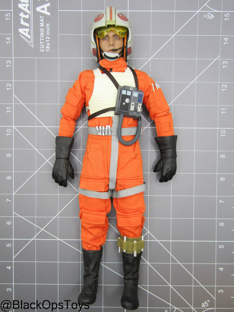 Load image into Gallery viewer, Star Wars - Luke Skywalker - Male Dressed Body w/Headsculpt
