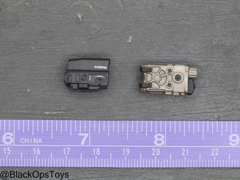 Load image into Gallery viewer, Compact Weapon Series 2 - Black Razor HOLO Sight w/Bronze PEQ
