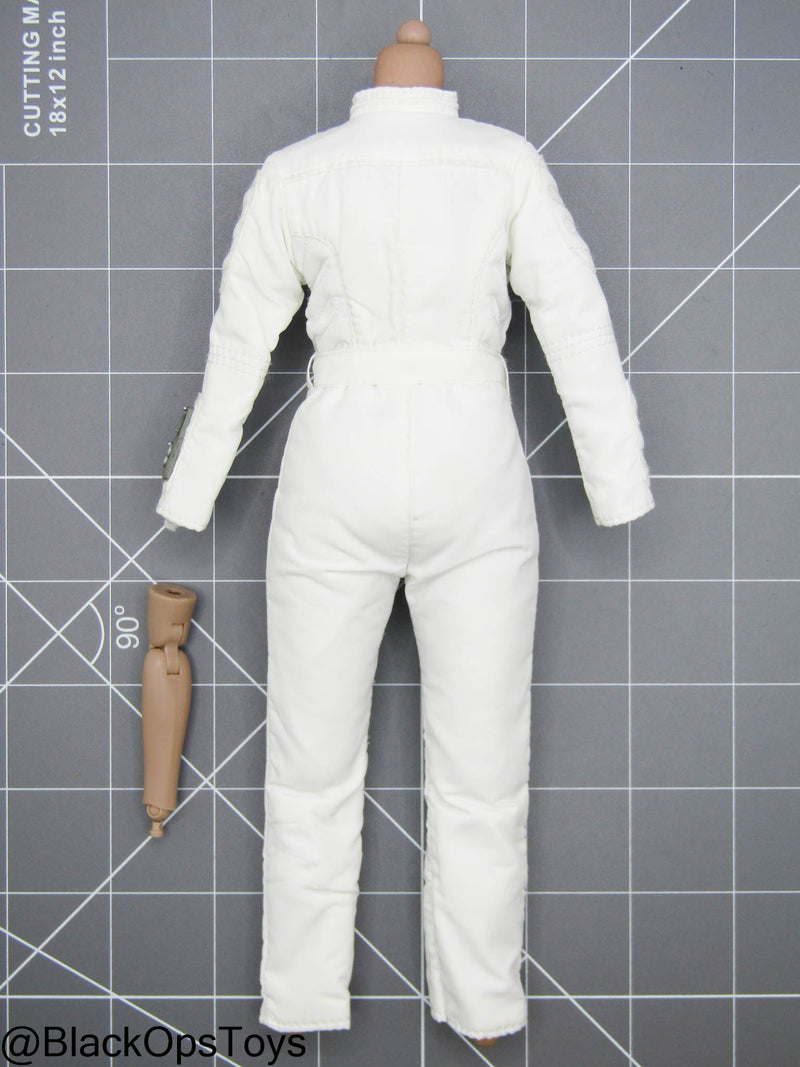Load image into Gallery viewer, Star Wars - Princess Leia - Female Dressed Body (READ DESC)
