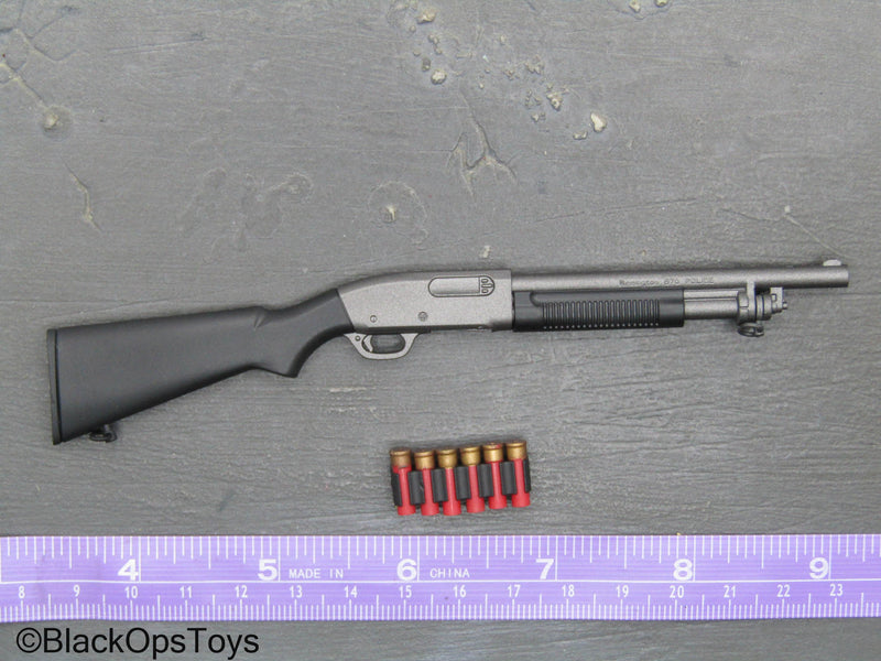 Load image into Gallery viewer, Psychopathic James - Pump Action Shotgun w/Shells
