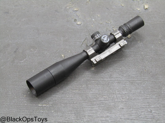 Black Rifle Scope w/Sunshade
