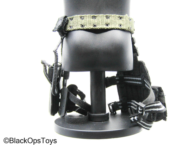 Load image into Gallery viewer, OD Green w/Pistol, Left Handed Drop Leg Holster &amp; Mag Pouch
