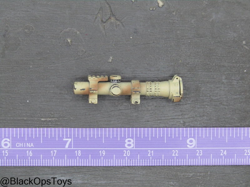 Load image into Gallery viewer, Desert Camo Rifle Scope w/Lens Cover
