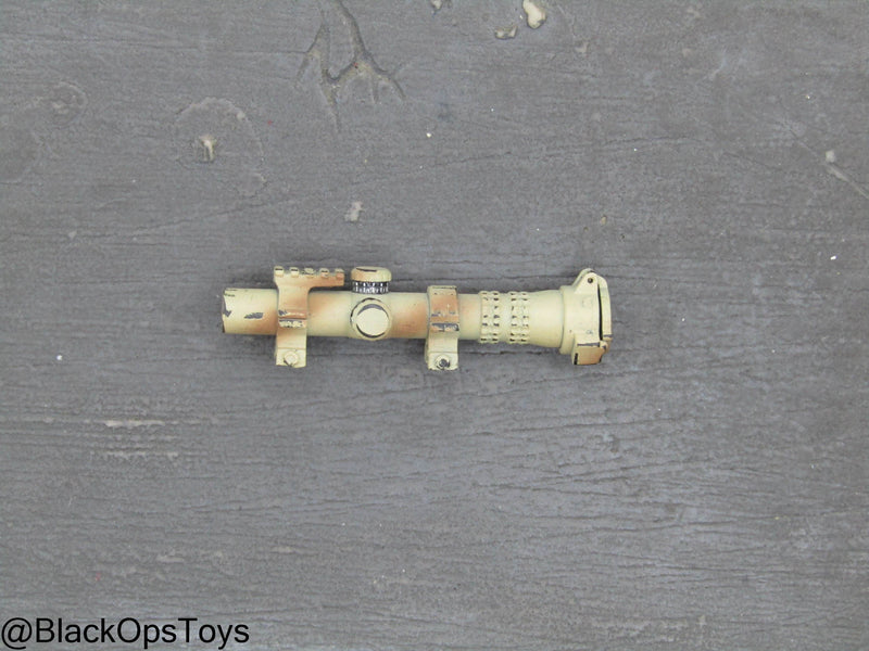Load image into Gallery viewer, Desert Camo Rifle Scope w/Lens Cover
