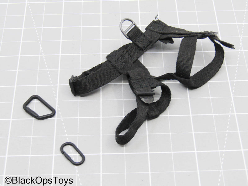 Load image into Gallery viewer, Black Climbing Harness w/Carabiner (Hot Toys)
