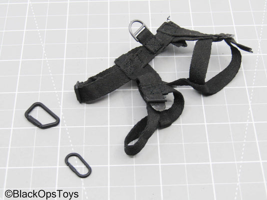 Black Climbing Harness w/Carabiner (Hot Toys)