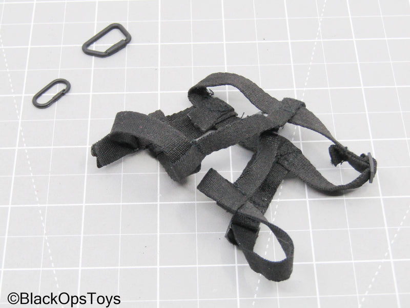 Load image into Gallery viewer, Black Climbing Harness w/Carabiner (Hot Toys)
