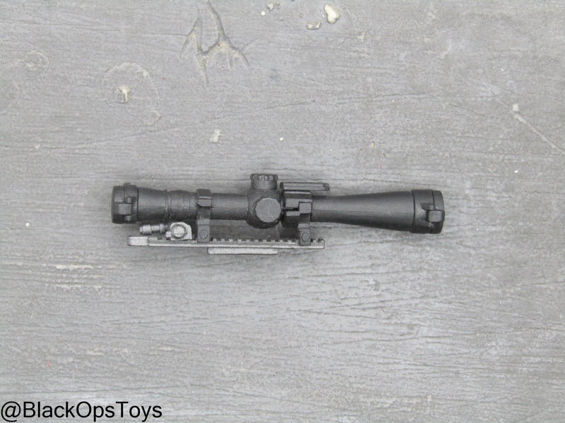 Load image into Gallery viewer, Black Rifle Scope w/Lens Covers
