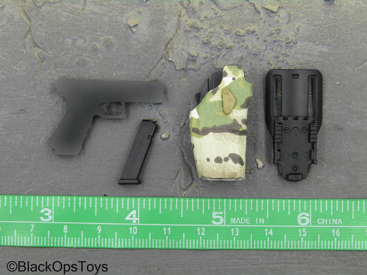 NSWDG Infiltration Team - Pistol w/Holster