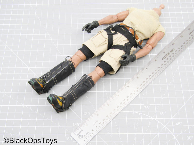 Load image into Gallery viewer, Male Full Dressed Climber Body (ThreeZero)
