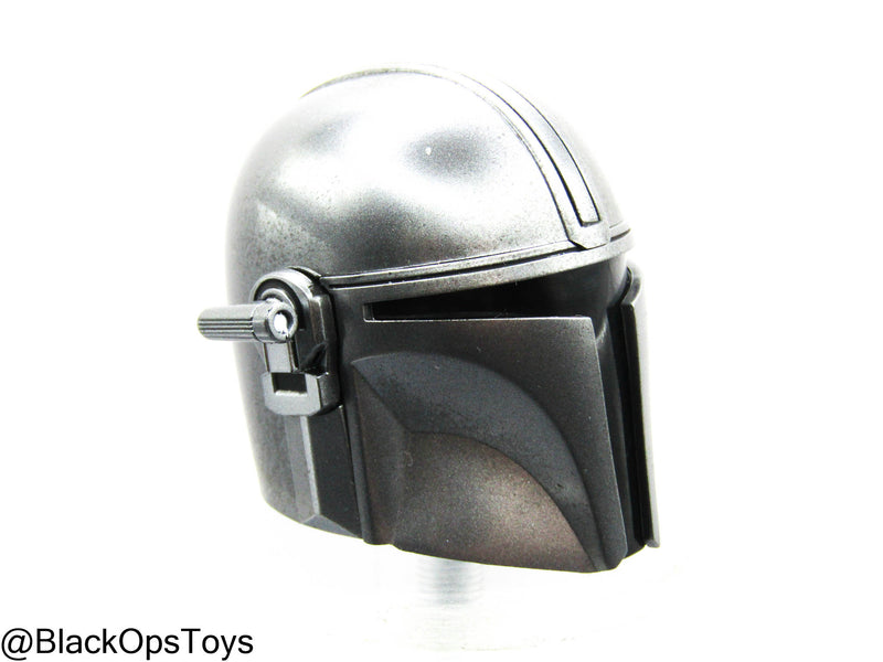 Load image into Gallery viewer, Star Wars - Mandalorian Helmeted Headsculpt
