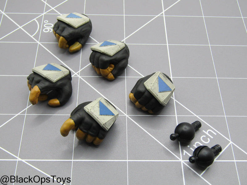 Load image into Gallery viewer, Star Wars - Gloved Hand Set

