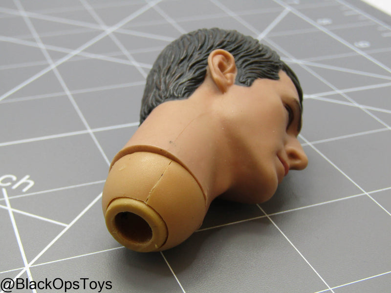 Load image into Gallery viewer, Male Headsculpt In Tom Cruise Likeness (Hot Toys)
