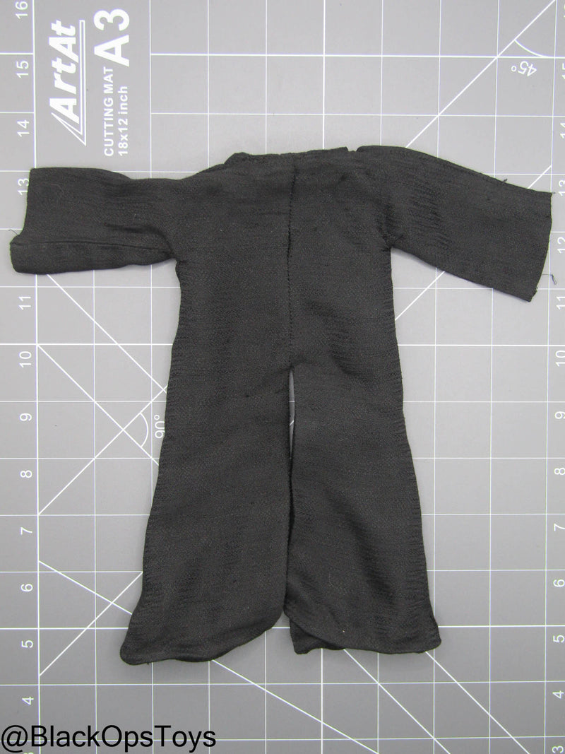 Load image into Gallery viewer, Star Wars - Black Wired Robe
