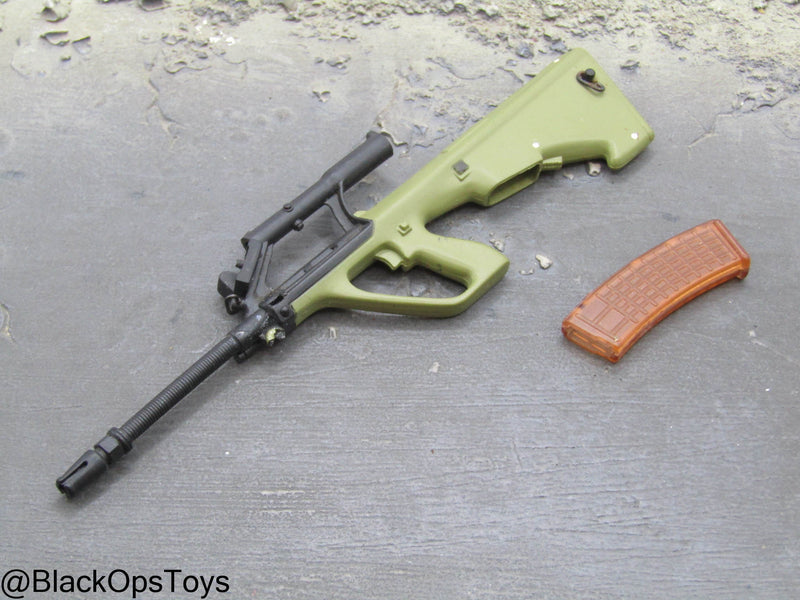 Load image into Gallery viewer, OD Green Steyr AUG (READ DESC)
