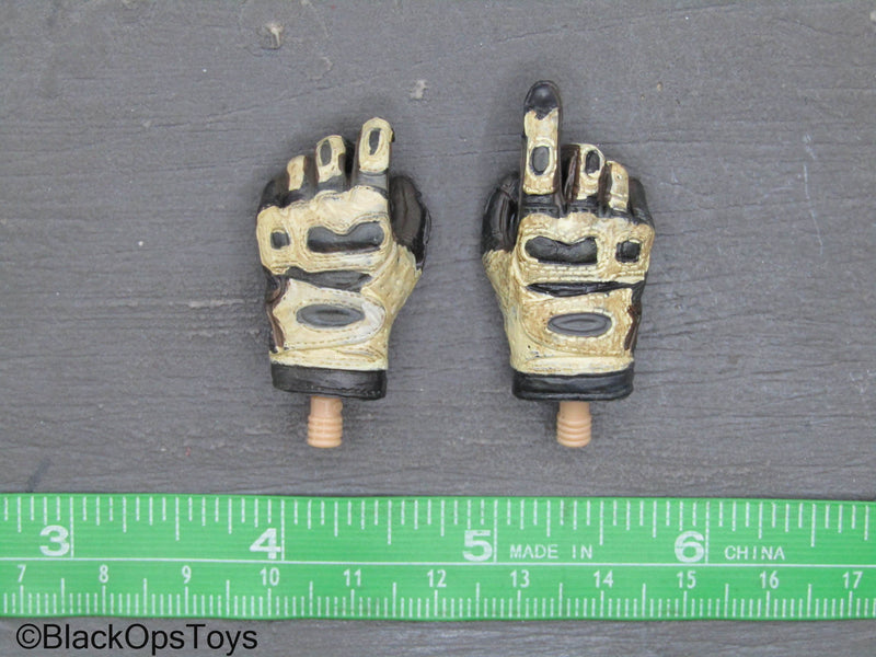 Load image into Gallery viewer, US Navy Seal Polar Mountain Striker - Black &amp; Tan Gloved Hand Set
